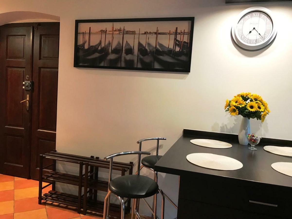 Apartament "Cleopatra 5" Przy Rynku Z Parkingiem, Faktury Vat Leilighet Kielce Eksteriør bilde
